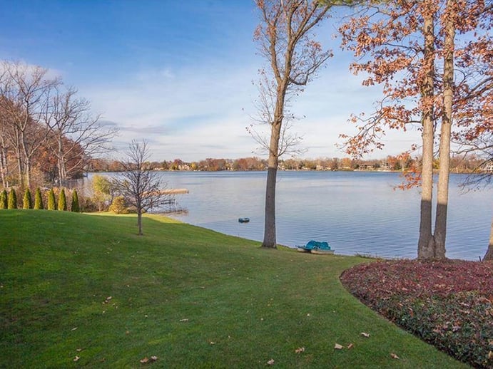 Bloomfield Township, established in 1827, covers some 26 square miles of rolling hills, winding roads, and scenic lakes and streams. Photograph: Hall & Hunter Realtors