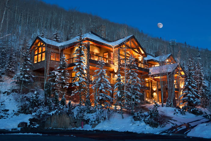 This majestic mountain estate has direct access to the ski trails, the gondola, and all the amenities of the top-ranked U.S. ski resort of Telluride—home to such stars as Tom Cruise, Kevin Costner, and Oprah Winfrey.
