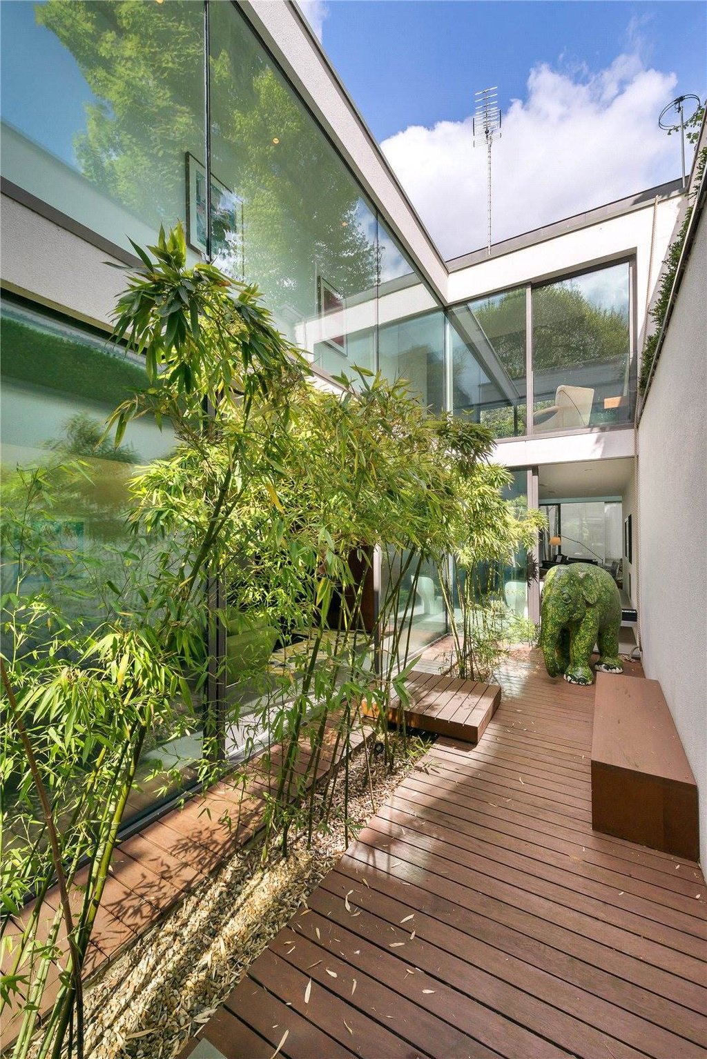 Atriums, Orangeries, and Indoor Gardens