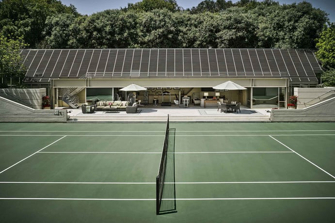This immaculate tennis court was installed by NBC as a gift to Carson.