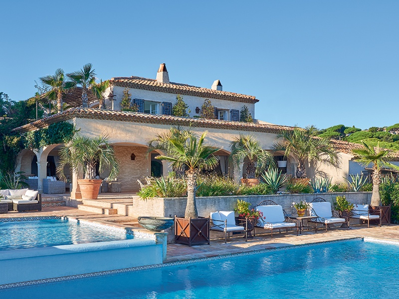 Villa Salmanazar: A Dreamy Retreat in Saint-Tropez