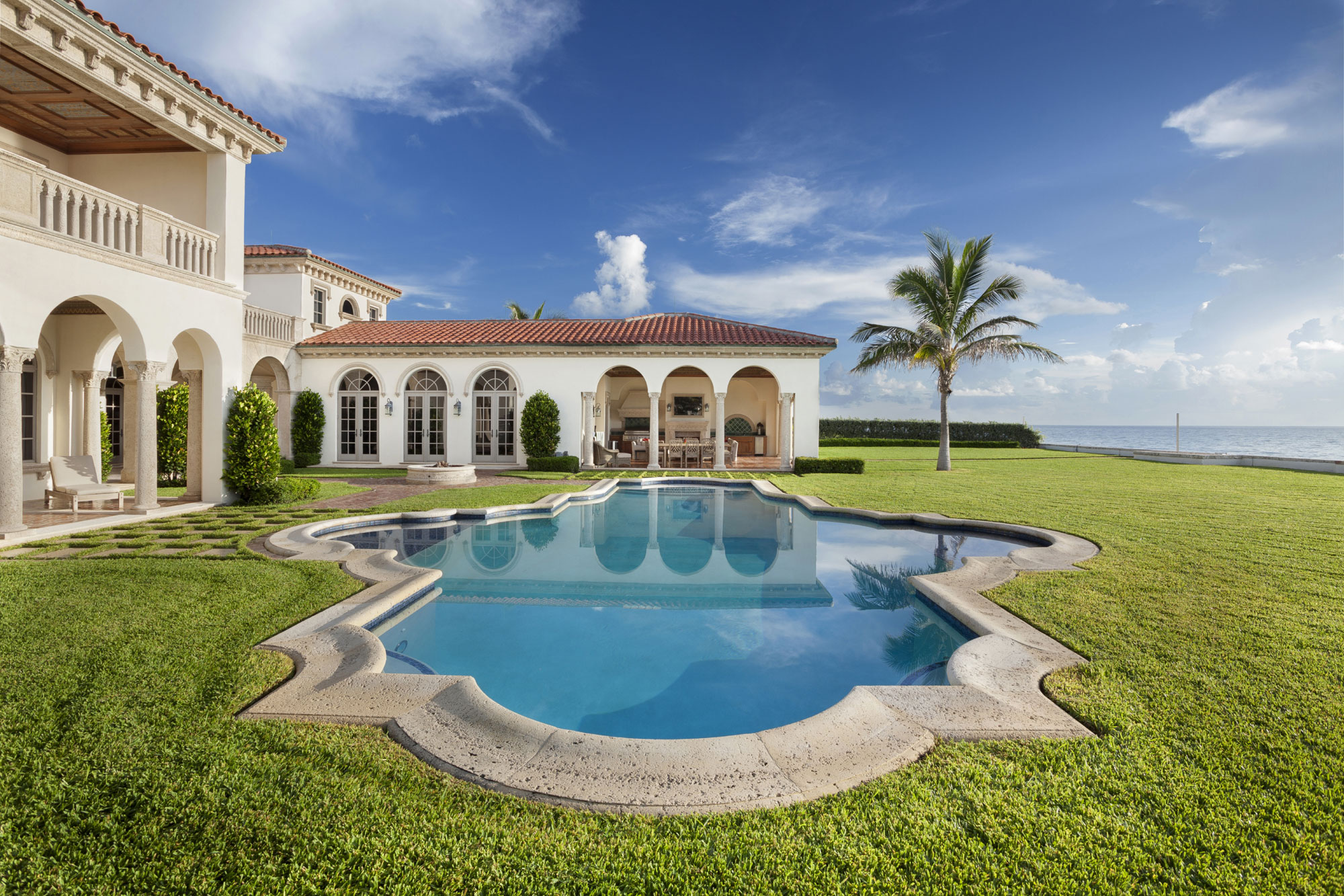 Palatial Ocean-to-Intracoastal Estate - Florida
